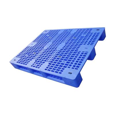 1400 * 1100 Wstrzykiwane mocne plastikowe palety HDPE 1500 kg Trzy biegaczy