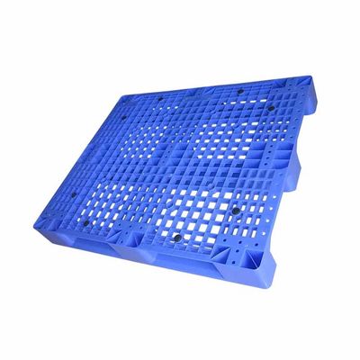 10 kg palety plastikowe do stelaży 48x40 Transport eksportowy dużych palet z tworzywa sztucznego