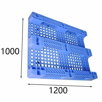 Materiał HDPE Plastikowe palety do regałów antypoślizgowe Nobs Dynamiczne obciążenie 1500 kg